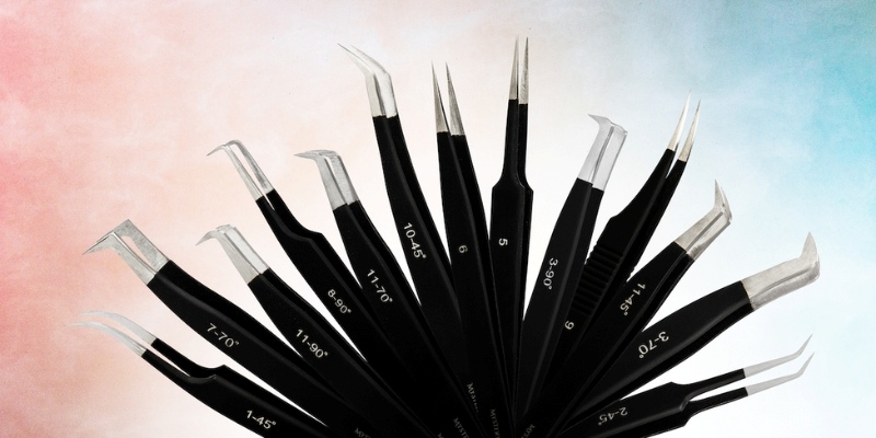 Verschiedene Pinzetten Modelle von Mystery Lashes