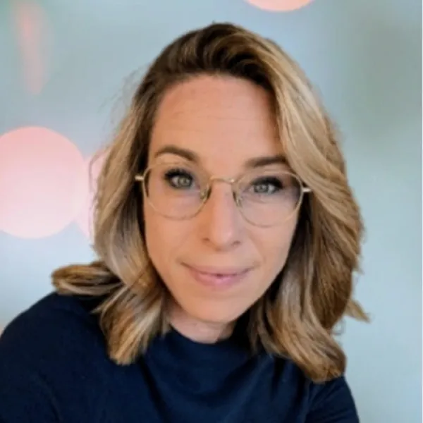 Nadya Neumann Nadya Neumann